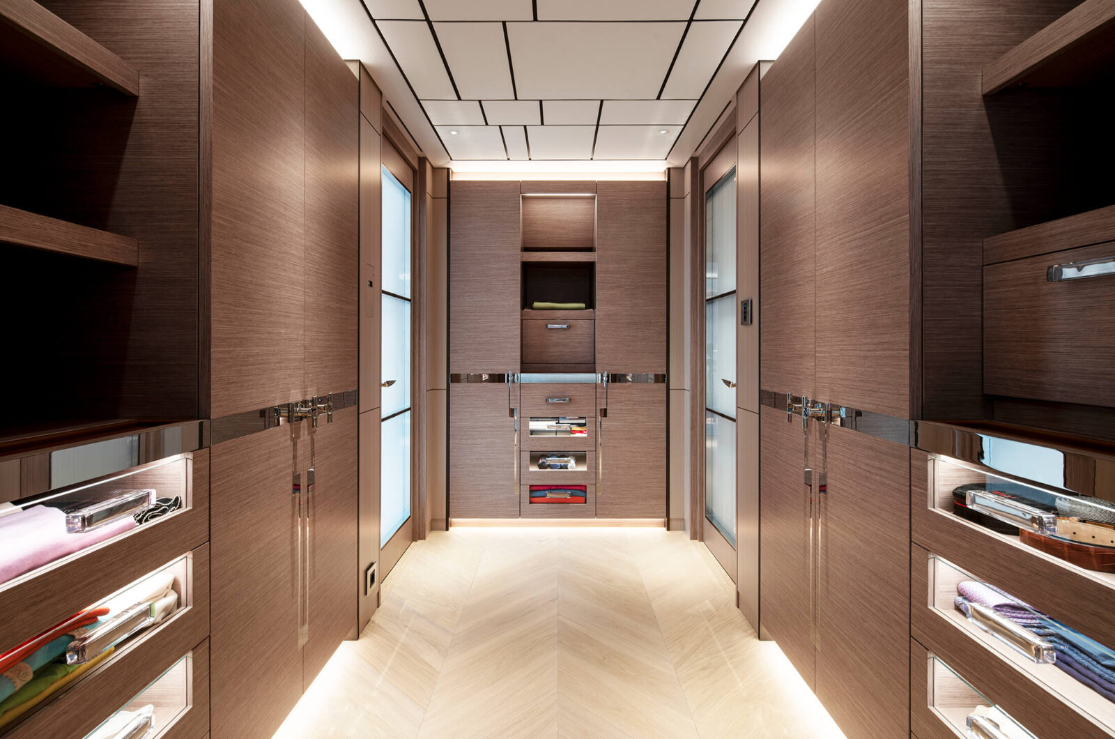 903 95 M_Y MOONSAND B+R Photo DC